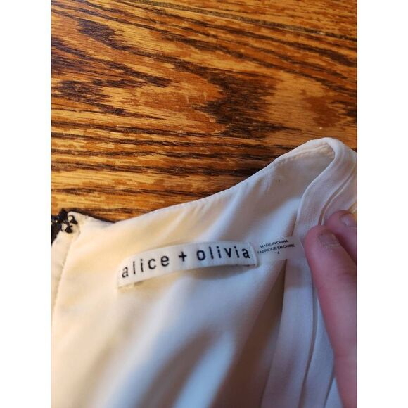Alice + Olivia Tobin Fit Flare Dress sz 4 - Picture 3 of 7